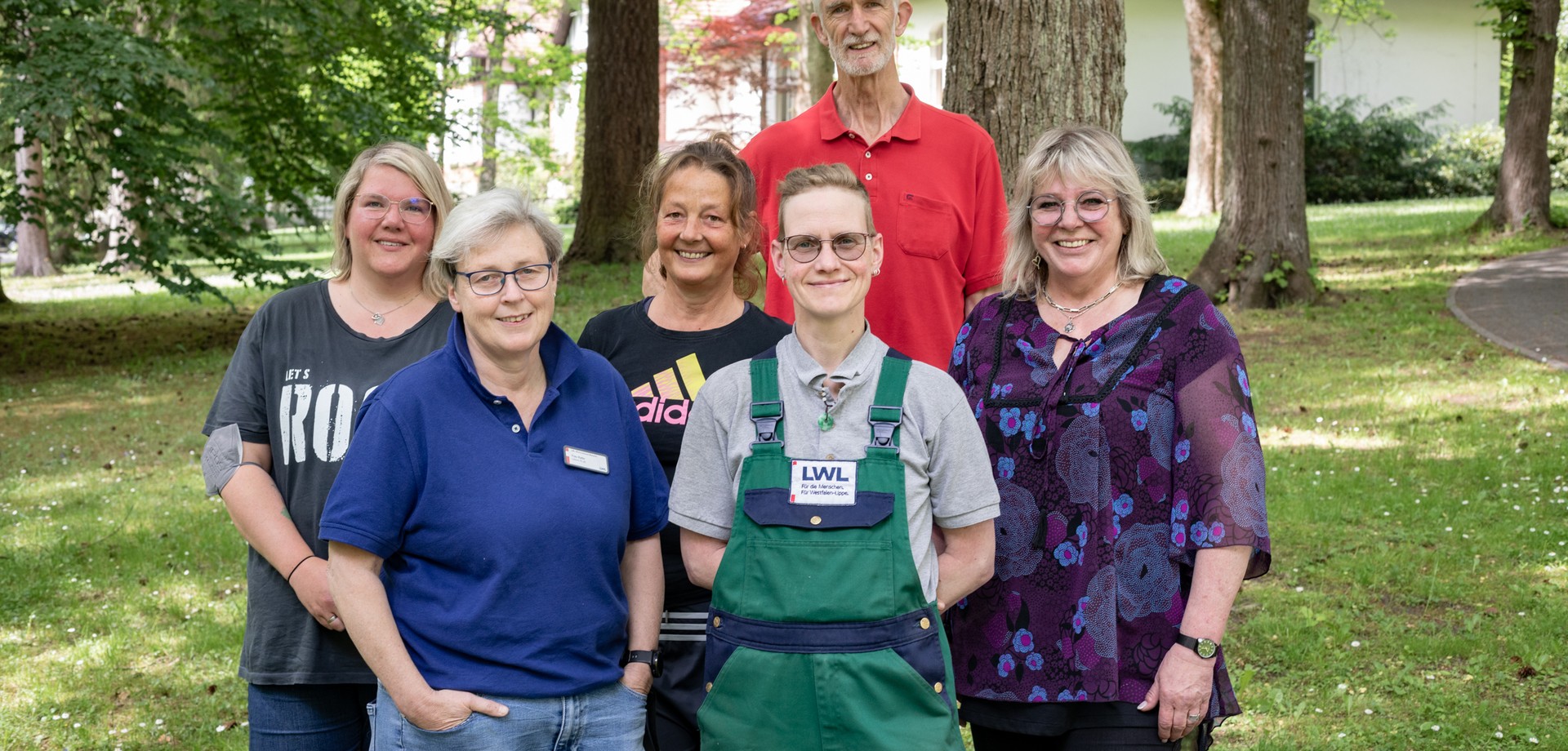 Das Team der Mitarbeiter:innen der unterschiedlichen Tagesstätten.